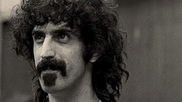 Frank Zappa: álbum ao vivo de 1971 ganha versão comemorativa nas plataformas