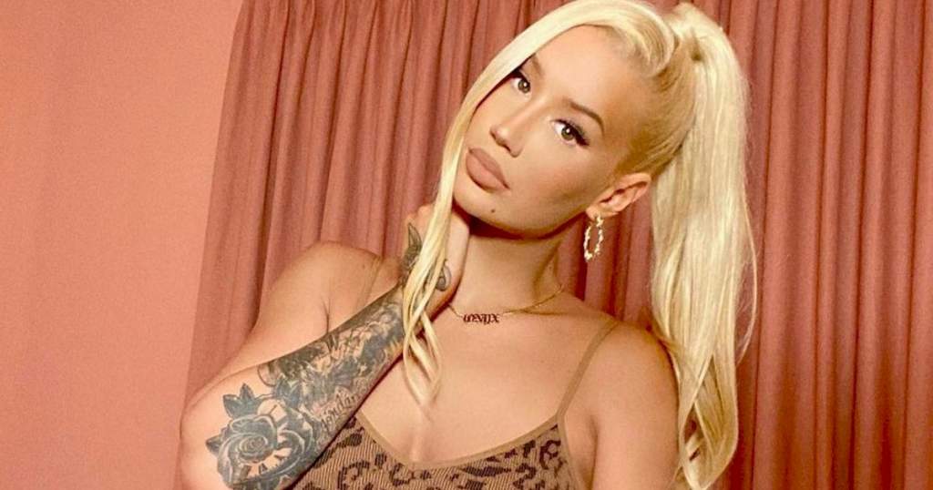 Iggy Azalea vende seu catálogo musical para a Domain Capital