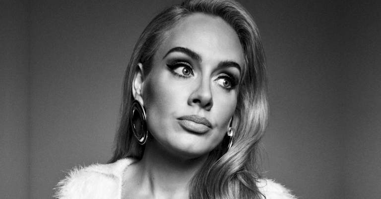 Adele pretende lançar uma linha de lingerie 
