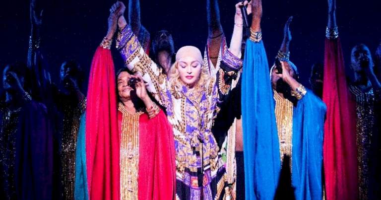 Madonna planeja turnê para celebrar seus 40 anos de carreira 