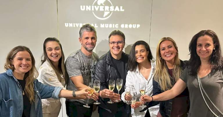Universal Music anuncia parceria com selo de pop Santo Som